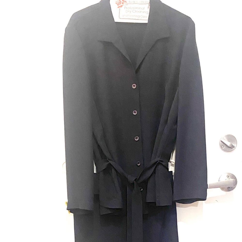 Hilliard & Hanson XL navy polyester pants suit